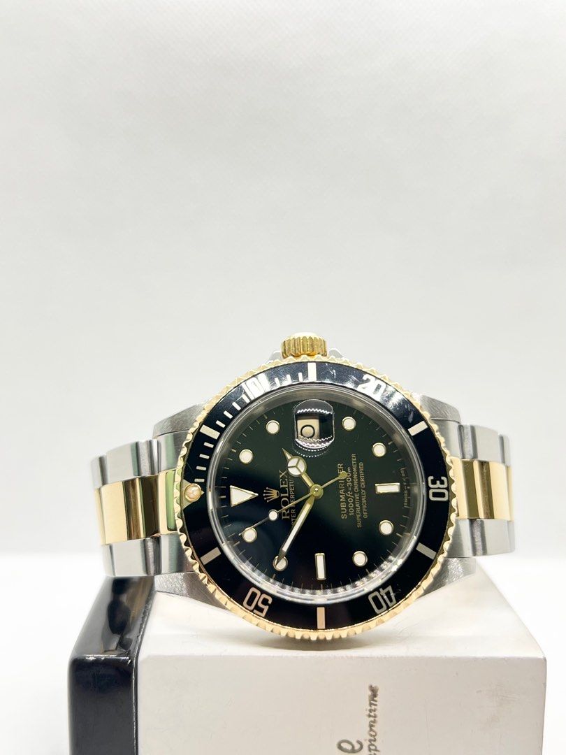 Submariner Date 16613