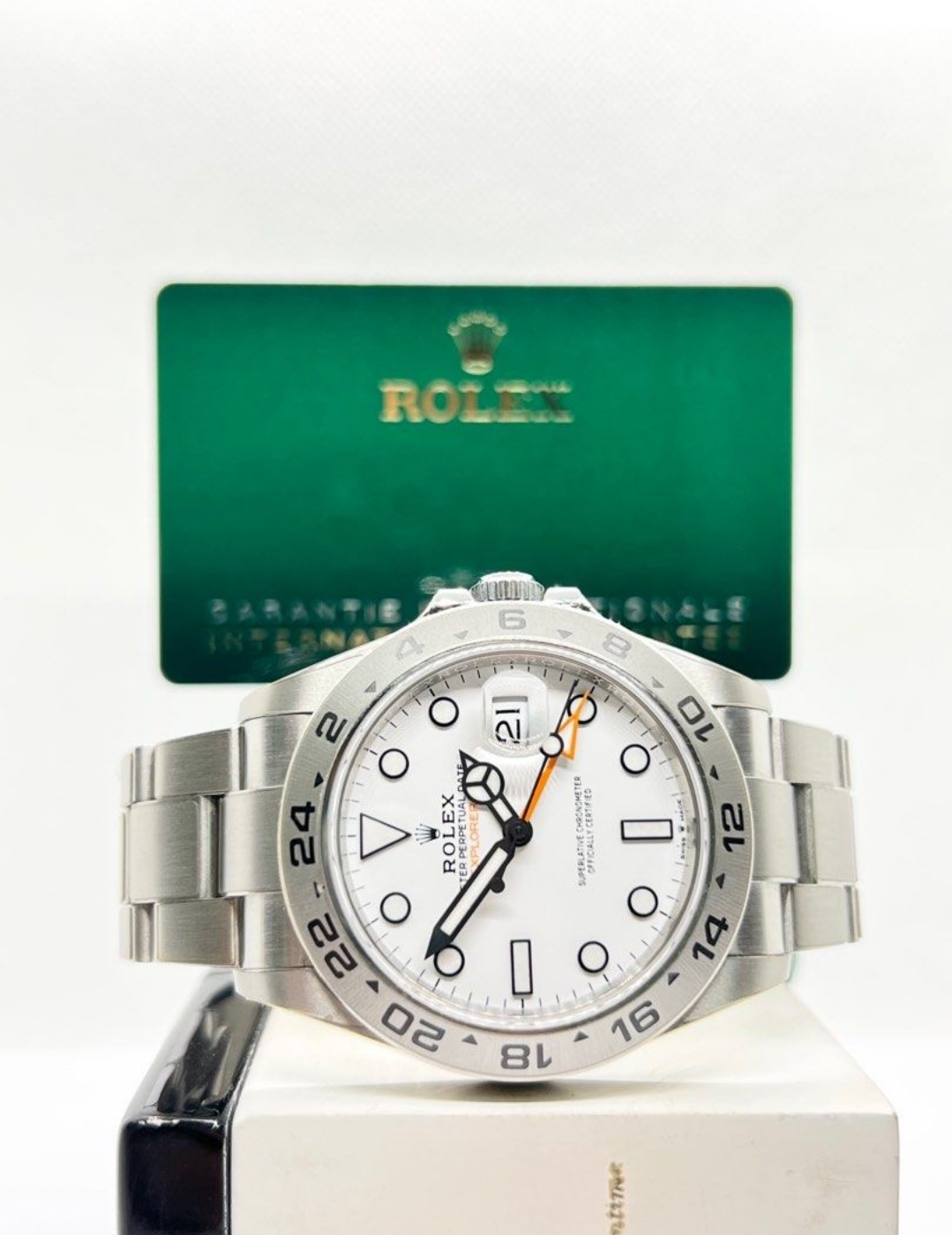 Explorer II 226570 “Polar”