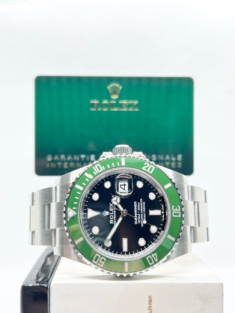 Submariner 126610LV “Starbucks”