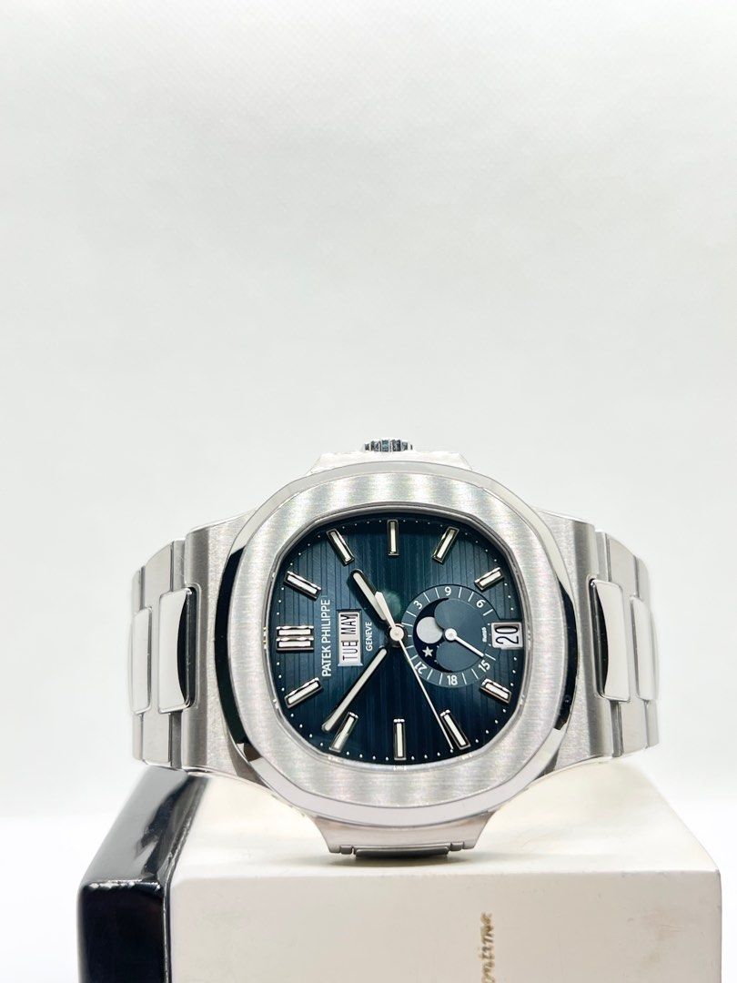 Nautilus Moonphase 5726/1A-014