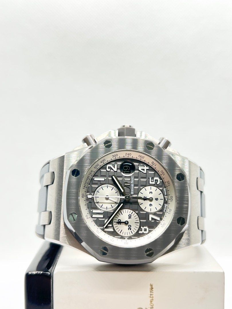 Royal Oak Offshore 42 26470IO “Ghost”